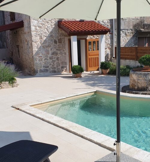 Steinhaus auf der Insel Ugljan